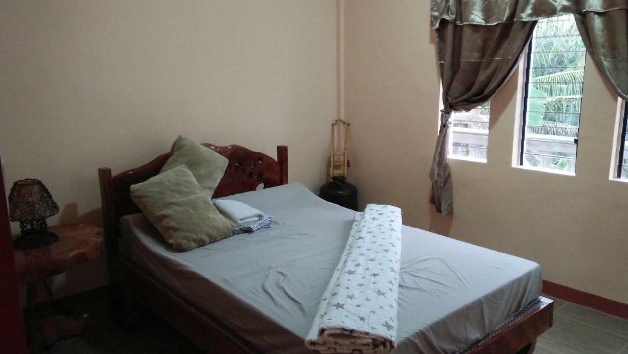 Anvel Homestay Basco 外观 照片